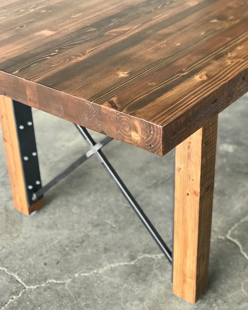 Modern Farmhouse Dining Tables: A Blend of Craftsmanship and Sustainability - WORKSHOP