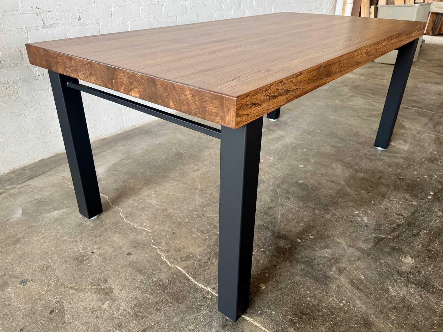 High Street Dining Table - Oak - Walnut Stain Finish