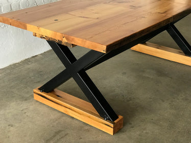 Lafayette Extendable Table - Natural Finish